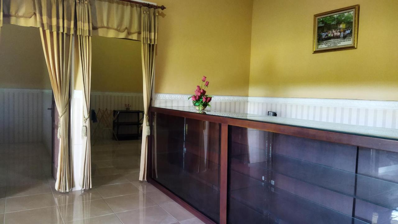Bougenville Homestay Lembar (Lombok)