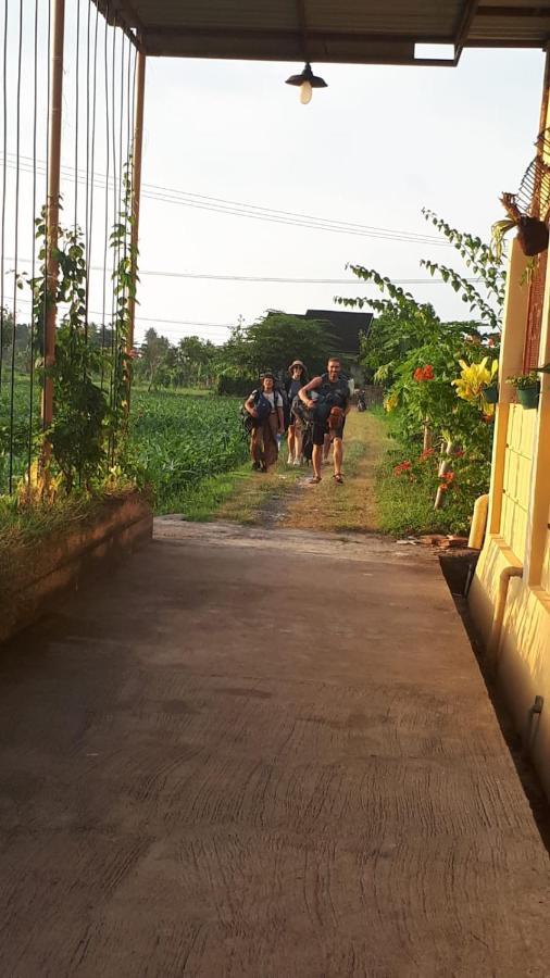 Homestay Bougenville