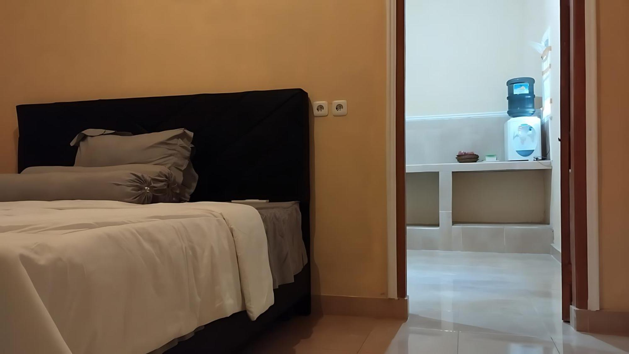 Homestay Bougenville Lembar (Lombok)