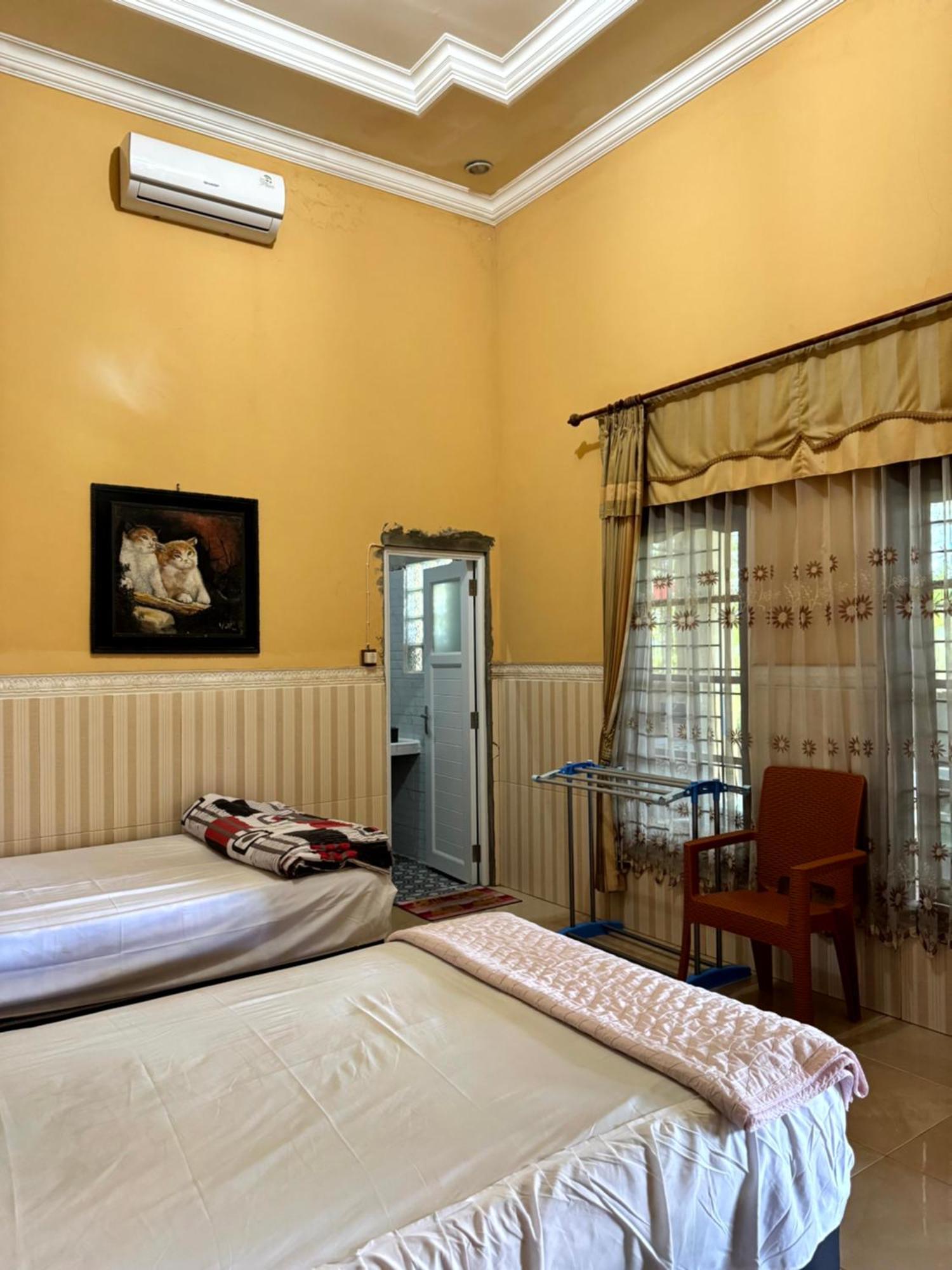 Bougenville Lembar (Lombok)